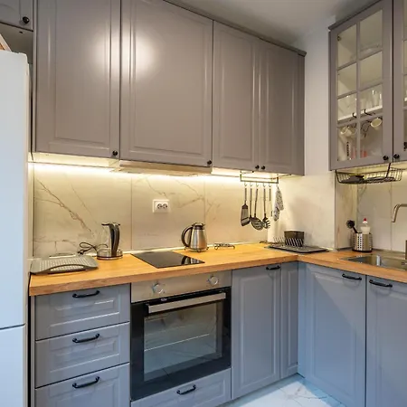 Lotus With Free Parking * Sofia