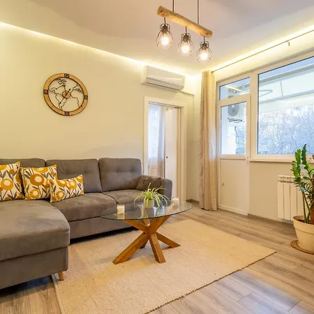Apartament Lotus With Free Parking