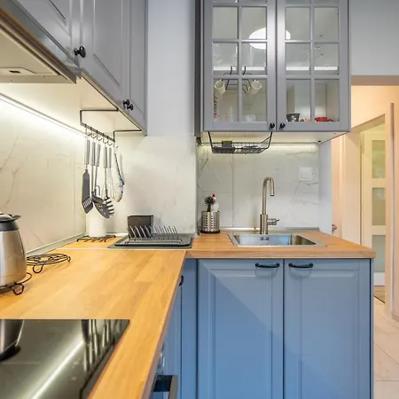 Lotus With Free Parking Sofia