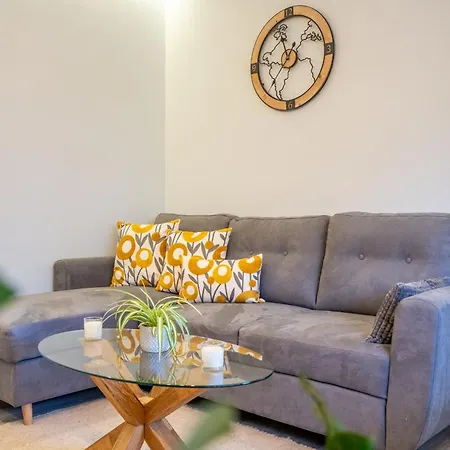 Lotus With Free Parking * Sofie