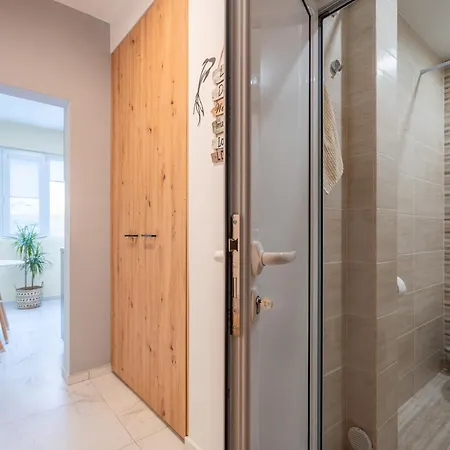 Apartament Lotus With Free Parking
