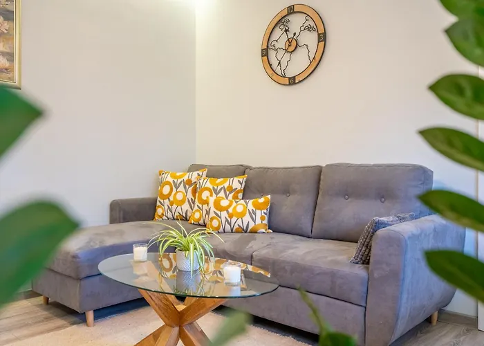 Lotus With Free Parking * София